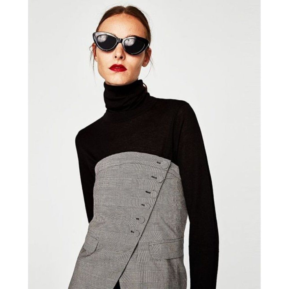 Zara Sz. M Gray Checked Corset Top                                           407